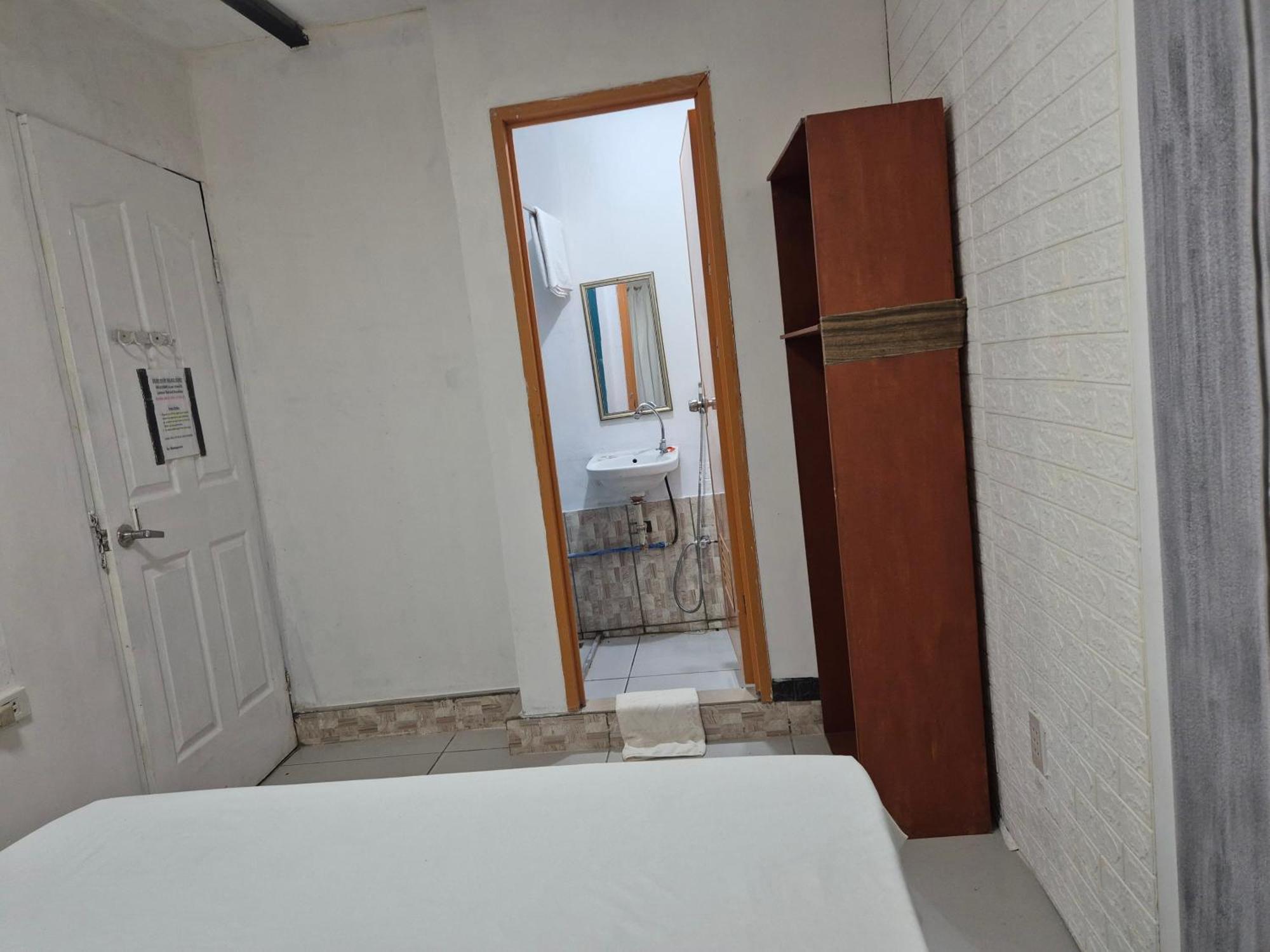 Larmar Bed And Breakfast Puerto Princesa Dış mekan fotoğraf